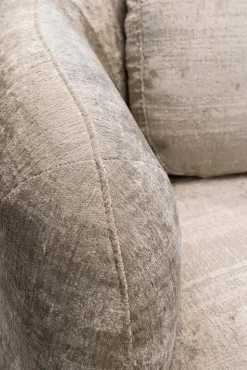 Dolci Armchair. Brigadier 03 Puffy