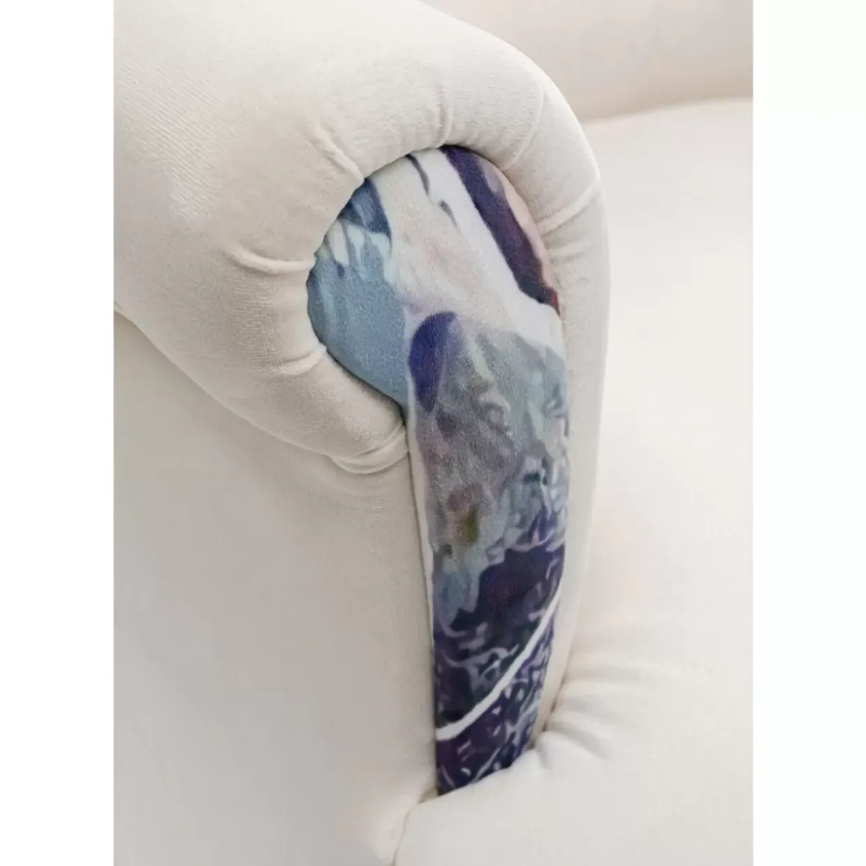 Sessel Portrait Creme